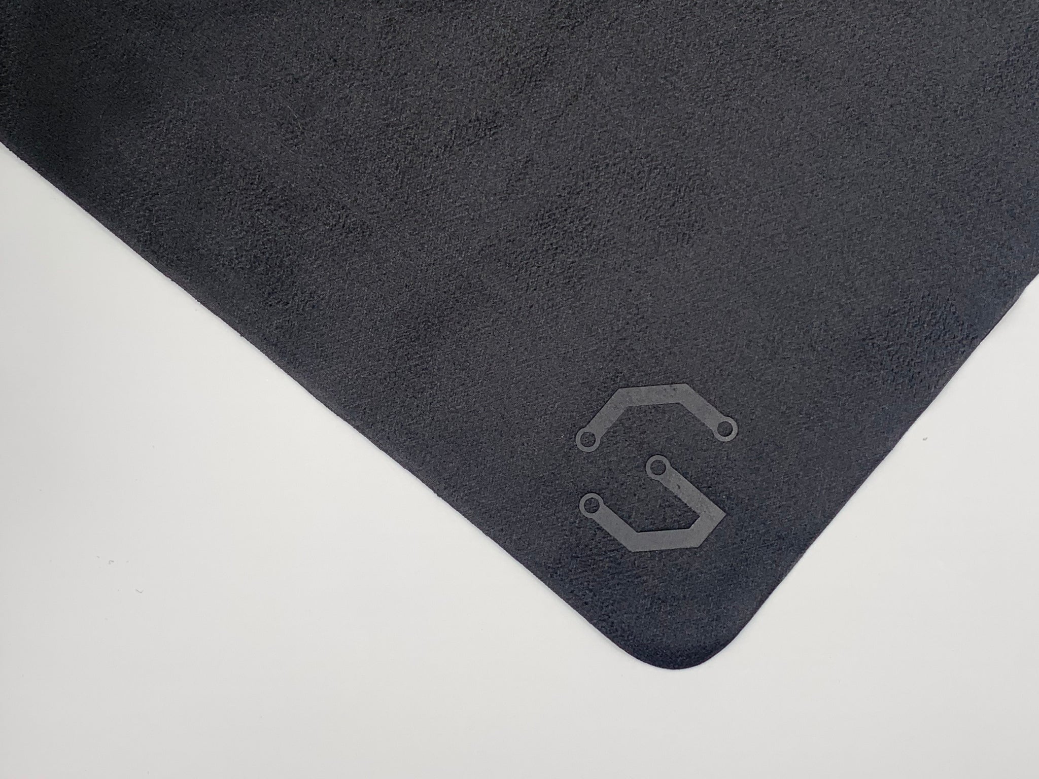 Microfiber lens cleaning cloth